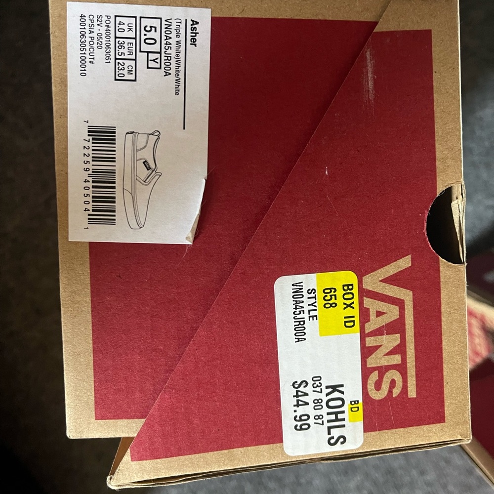 Vans slip on never worn